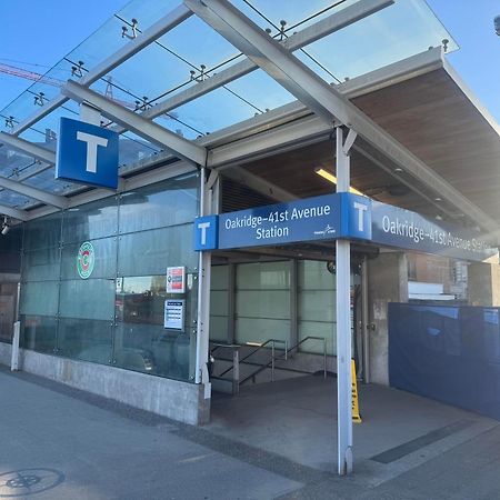 Comfort Cottage Guest House Near Subway Station, Bus And Downtown Vancouver Eksteriør bilde